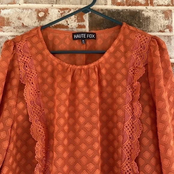 Haute Fox Rust Diamond Shape Ruffled Lace Blouse - Picture 3 of 10